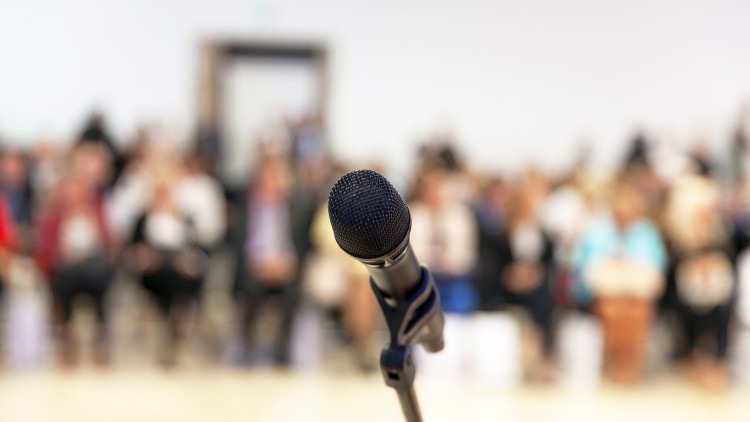 How to Overcome Stage Fright: Tips for Students